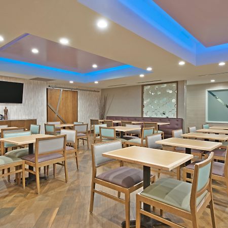 Holiday Inn Express & Suites New Cumberland By Ihg Dış mekan fotoğraf
