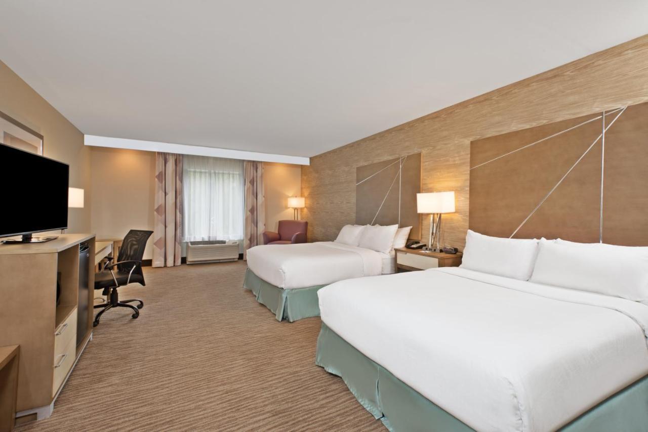 Holiday Inn Express & Suites New Cumberland By Ihg Dış mekan fotoğraf