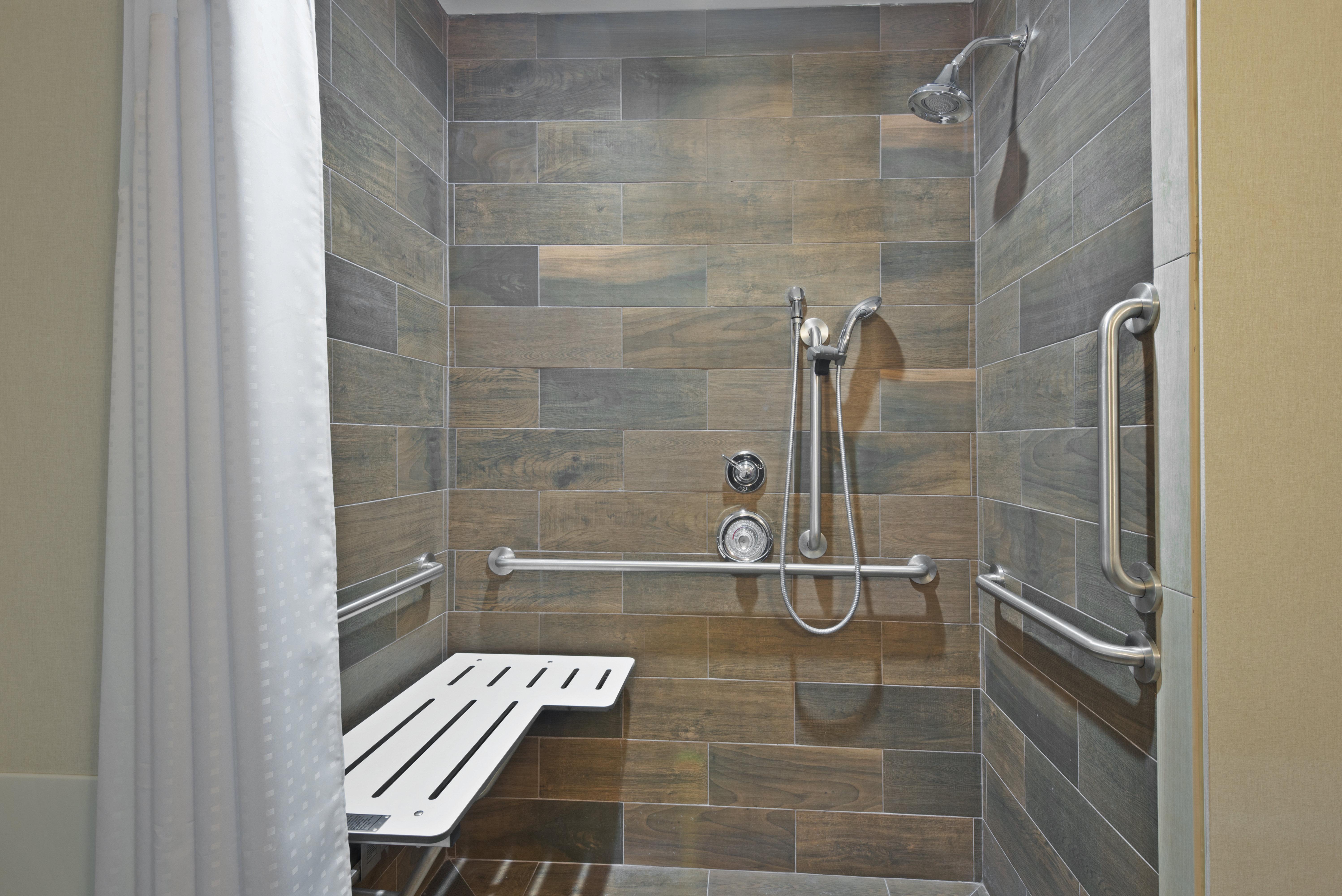 Holiday Inn Express & Suites New Cumberland By Ihg Dış mekan fotoğraf