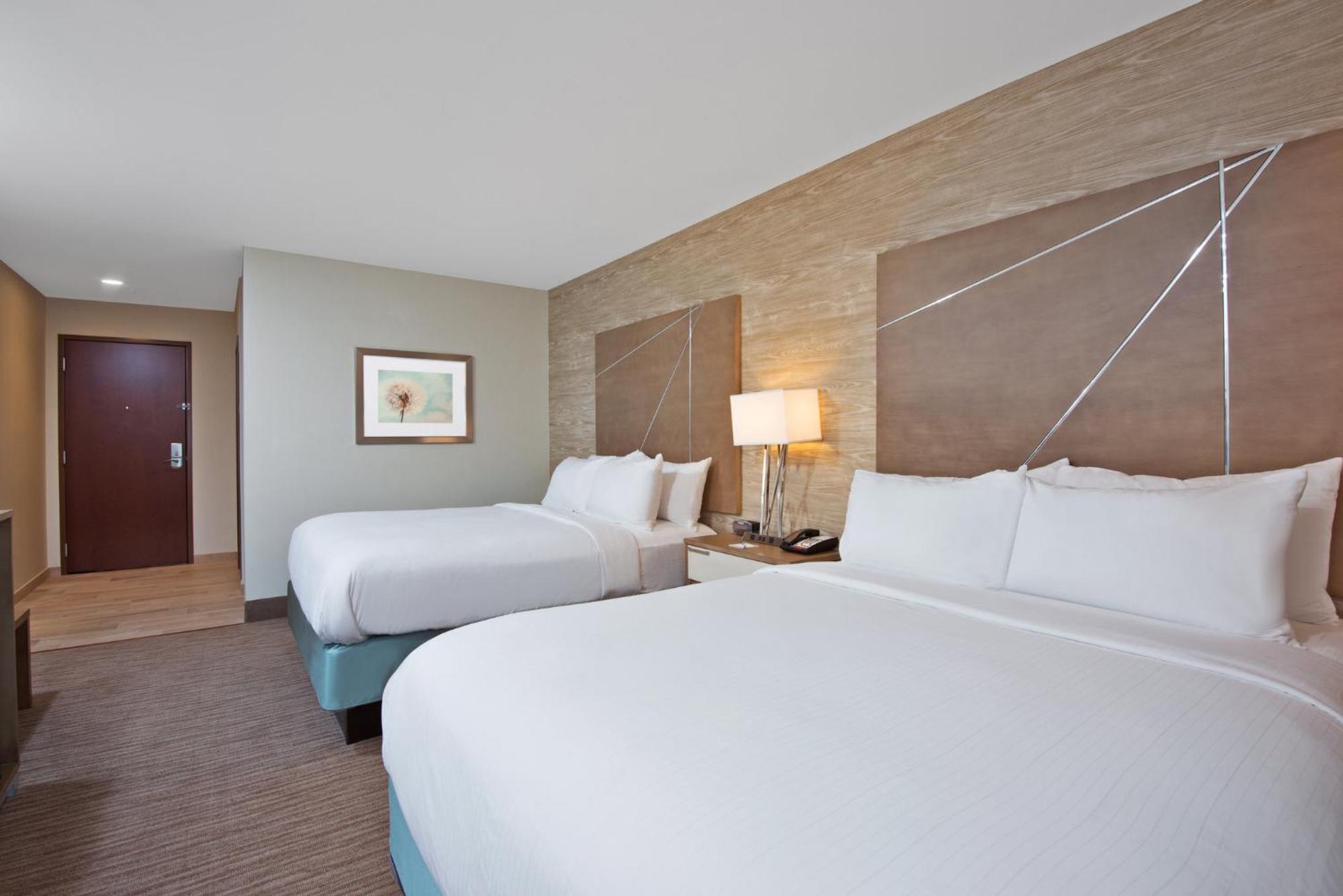 Holiday Inn Express & Suites New Cumberland By Ihg Dış mekan fotoğraf